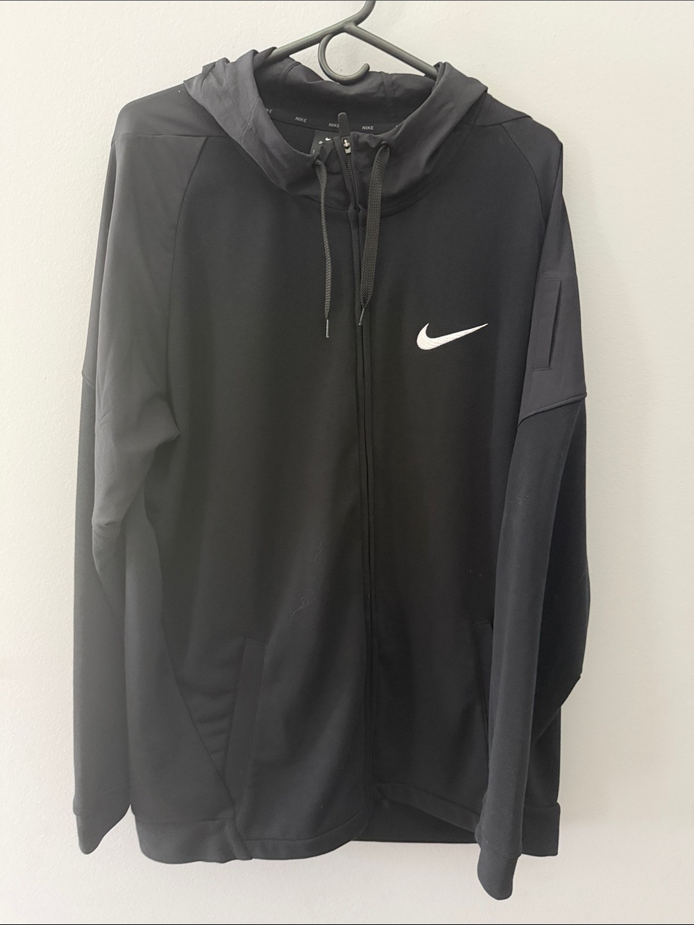 Nike Black Full-Zip Hooded Performance Jacket with Swoosh